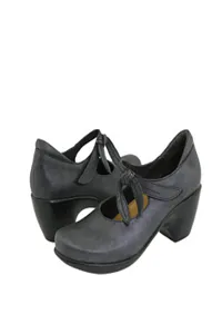 Naot Footwear Pleasure