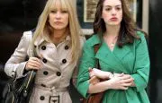 Bride Wars Frenemies Anne Hathaway and Kate Hudson Bride Wars Frenemies Anne Hathaway and Kate Hudson