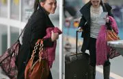 hillary duff airport style
