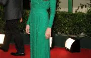 angelina-jolie-golden-globes-2011-brad-pitt-01