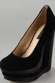 http://www.shefinds.com/2011/the-10-most-in-demand-shoes-bags-flying-off-the-shelves-this-fall/