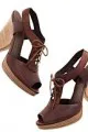 http://www.shefinds.com/2011/madewells-final-sale-your-ticket-to-comfortable-booties-and-slingbacks-you-can-walk-a-mile-in/