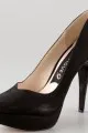 Boutique 9 pumps