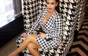 kim kardashian houndstooth