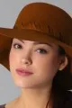 Club Monaco kristen hat