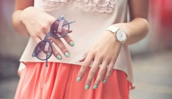 essie essie