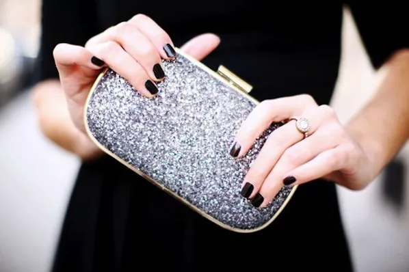  5 Ways to Style Your Way through Any Christmas Party