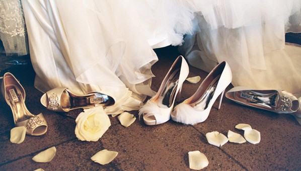 how to choose bridal shoes