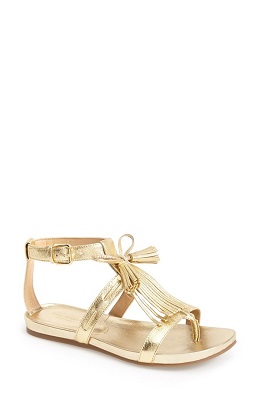 Spring's Best Statement Sandals All Have One Thing In Common: Fringe Spring's Best Statement Sandals All Have One Thing In Common: Fringe