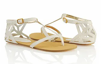 Emboss Open-Cut Sandals