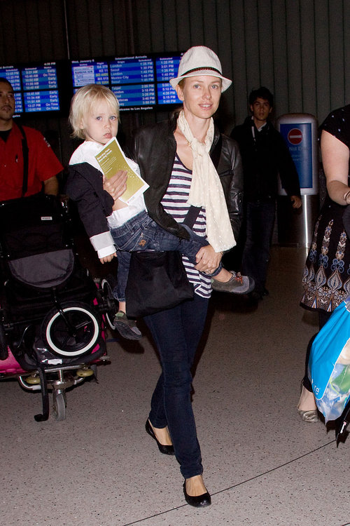 naomi watts dresses. Naomi Watts at LAX