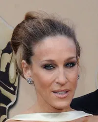 Sarah Jessica Parker Fly Aways
