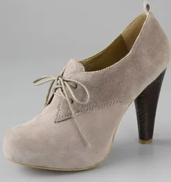 Twelfth St. by Cynthia Vincent Dayton Suede Oxford Pumps