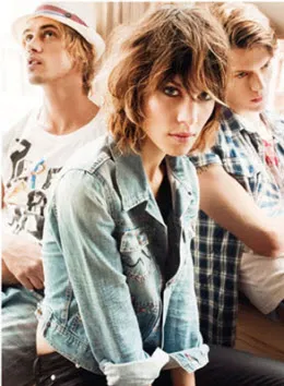 alexa chung alexa chung