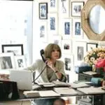 anna wintour in her office
