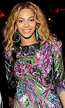 beyonce with curly hair