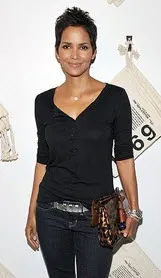 halle berry stylish mom of the day