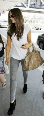 kate beckinsale airport style kate beckinsale airport style