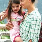 katie holmes and suri katie holmes and suri