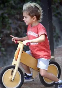 kingston rossdale's bike