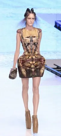 la times mcqueen shoes