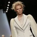 london fashion week stays strange