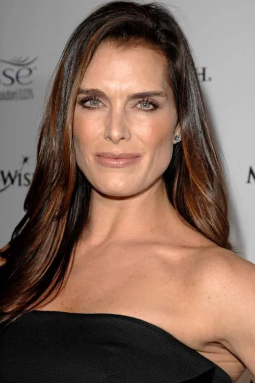 picimg_celebrities_arrive_for_2234