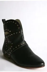 studded-black-bootie studded-black-bootie