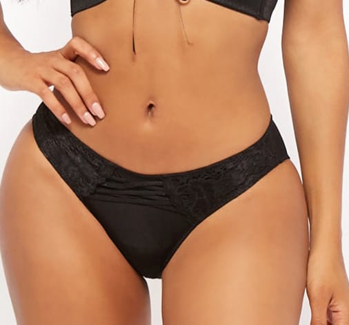 kylie jenner khloe kardashian pregnant halloween costume