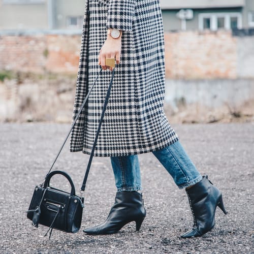 how to wear kitten heels