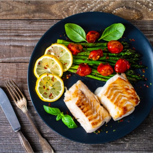 fish and asparagus dinner