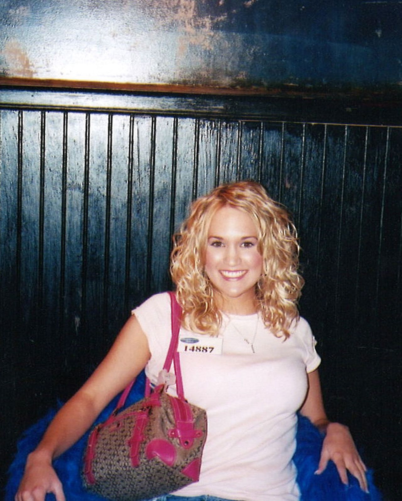 Carrie Underwood awaiting American Idol tryouts 2005