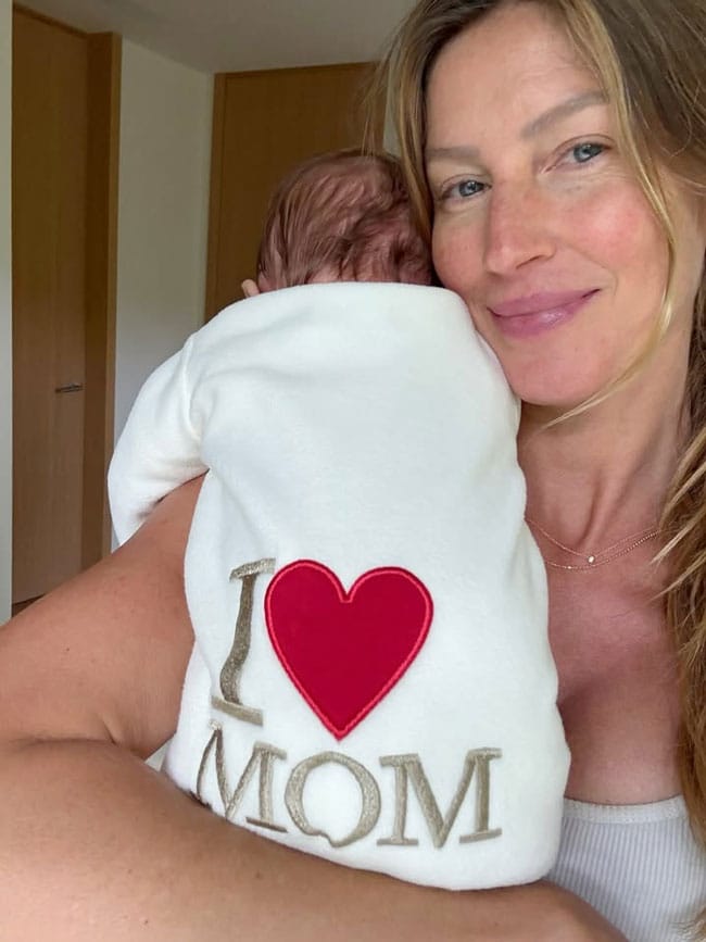 Gisele Bündchen picture with son for Mother's Day