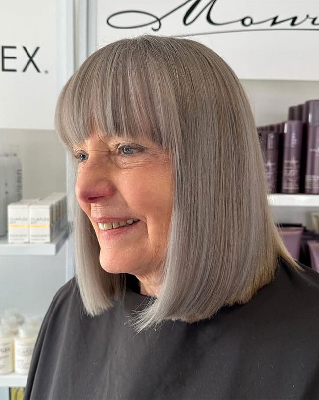 shoulder-length-blunt-bangs