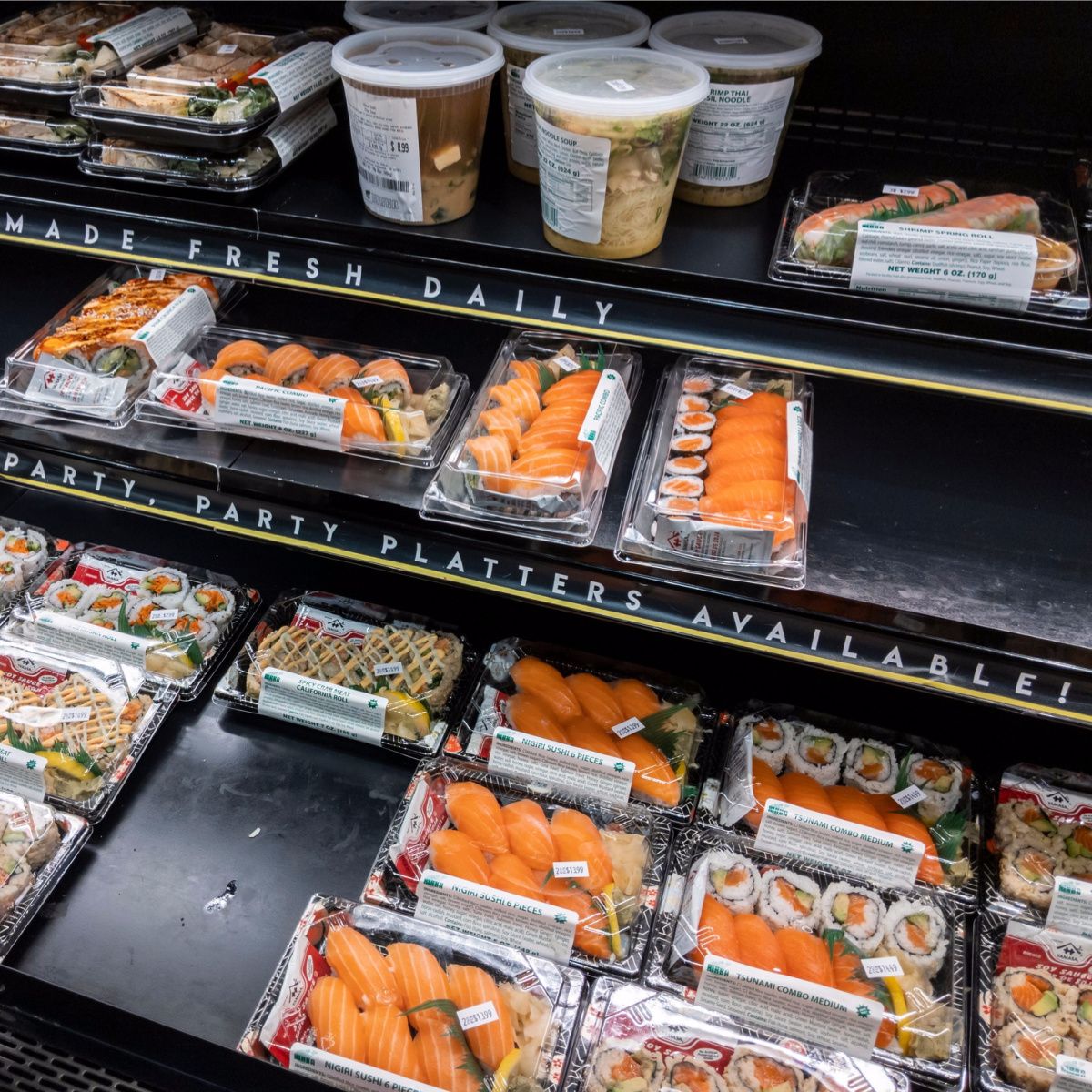 whole foods market fresh prepared foods store shelves
