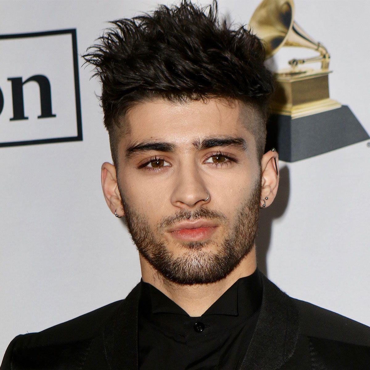 zayn malik pre grammy party headshot red carpet