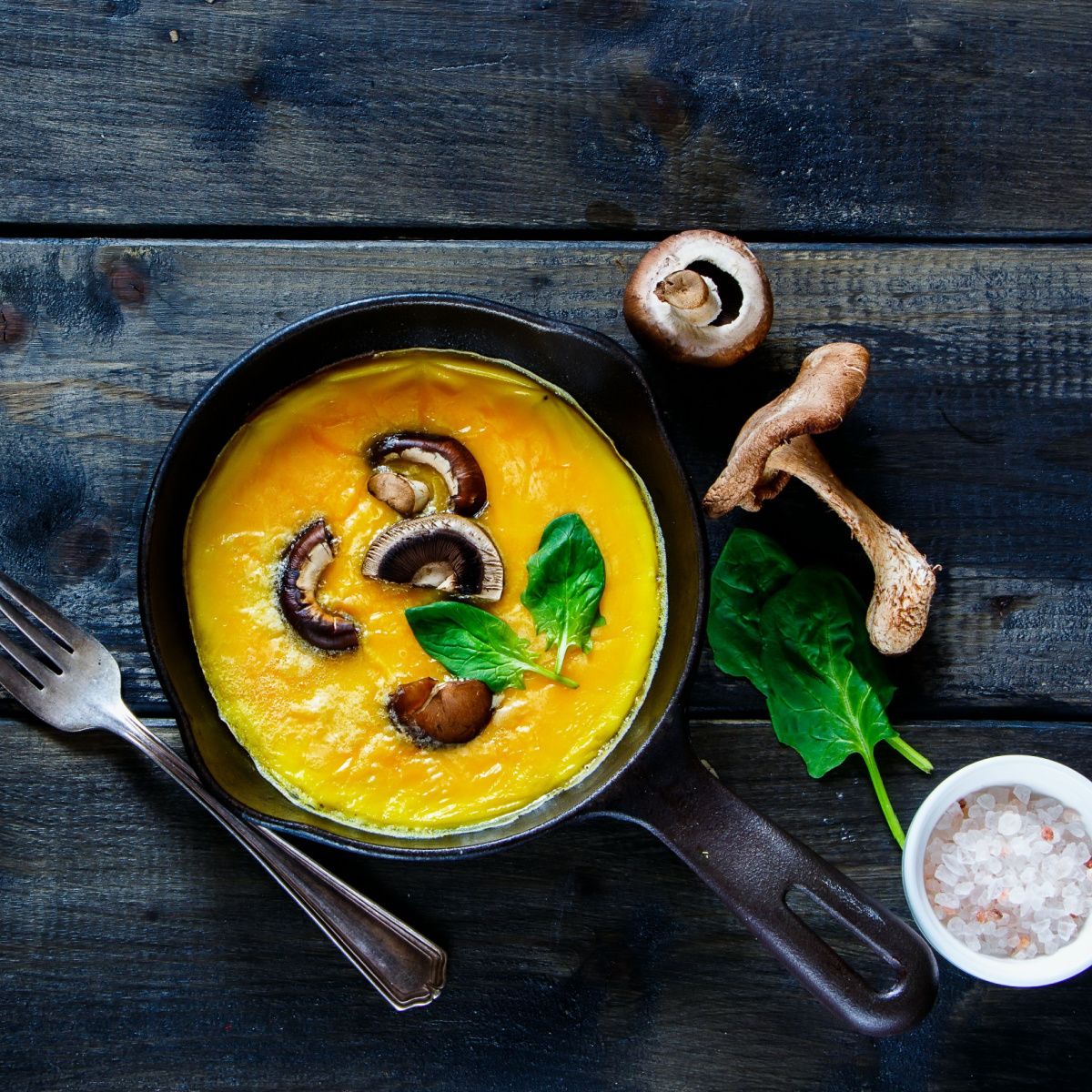 spinach and mushroom omelette