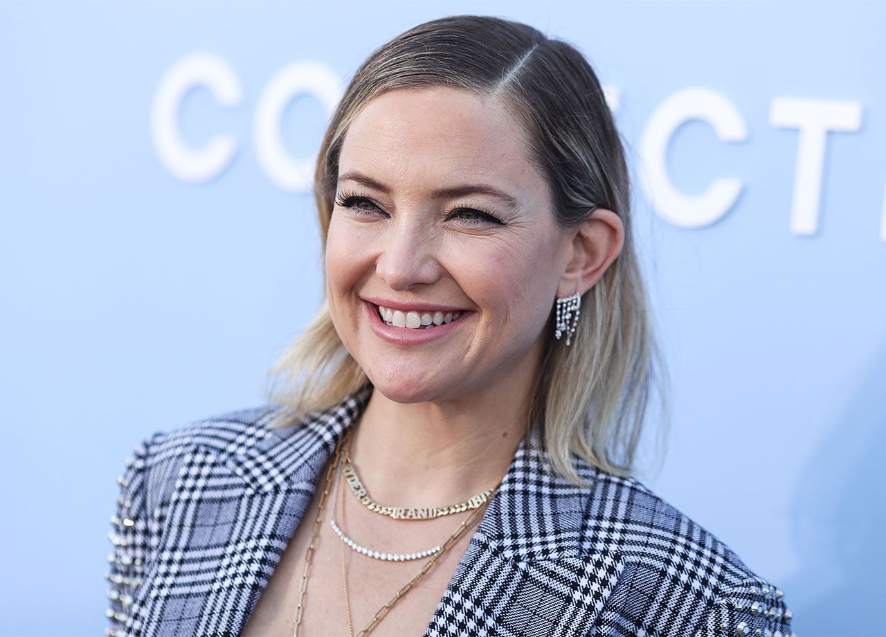 kate hudson runway show