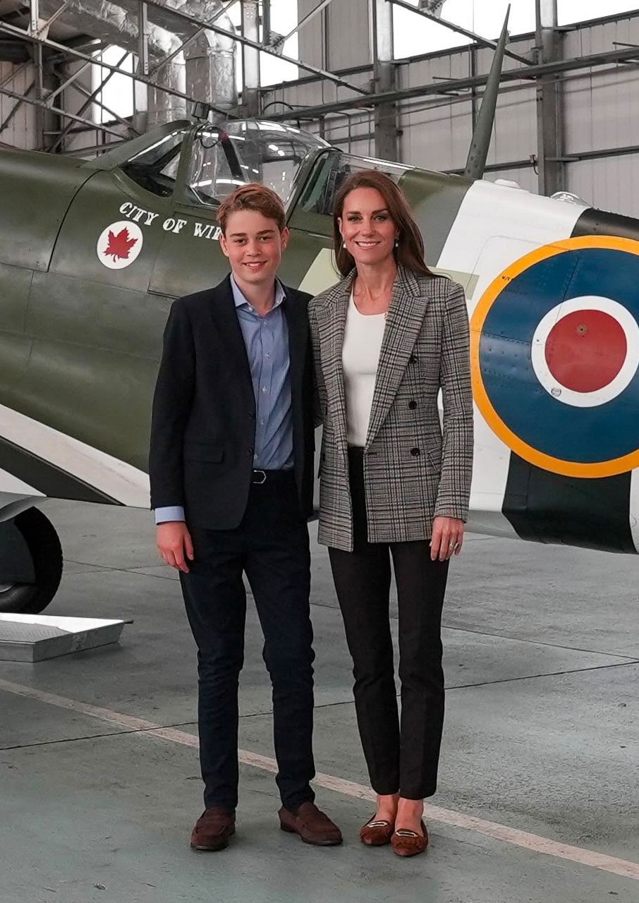 Kate Middleton and Prince George RAF Coningsby