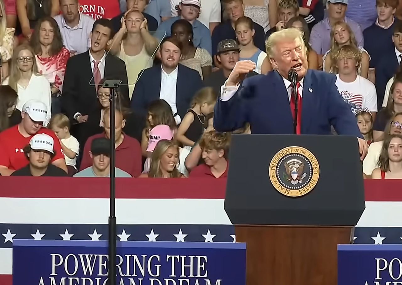 Donald Trump Georgia Rally being mocked