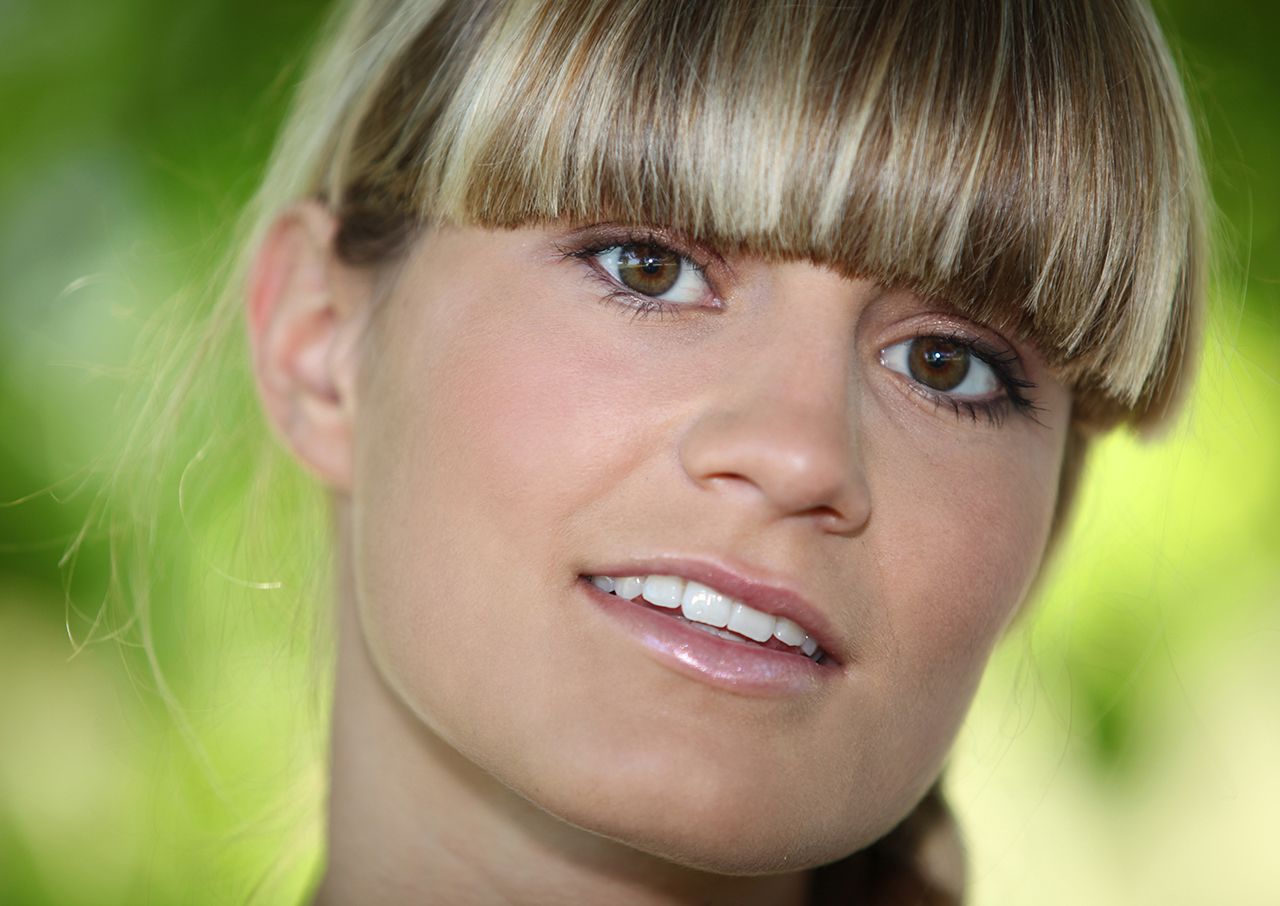 heavy-blunt-bangs