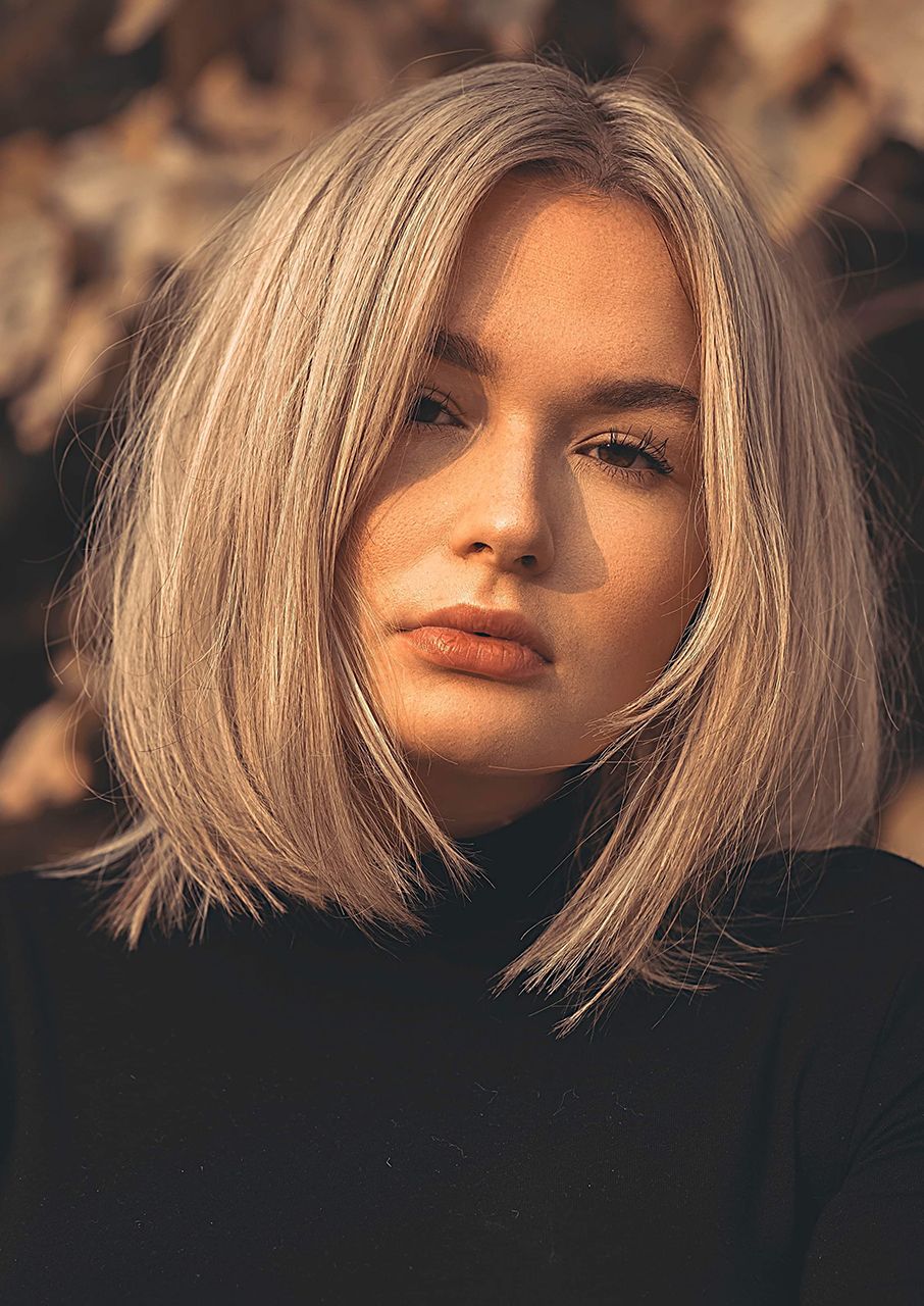 shoulder-length-hair