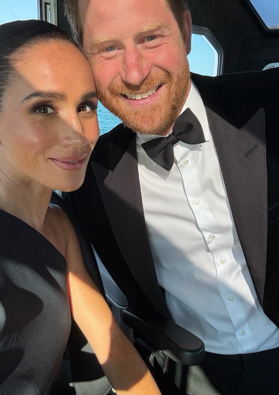 Prince Harry and Meghan Markle charity gala selfie