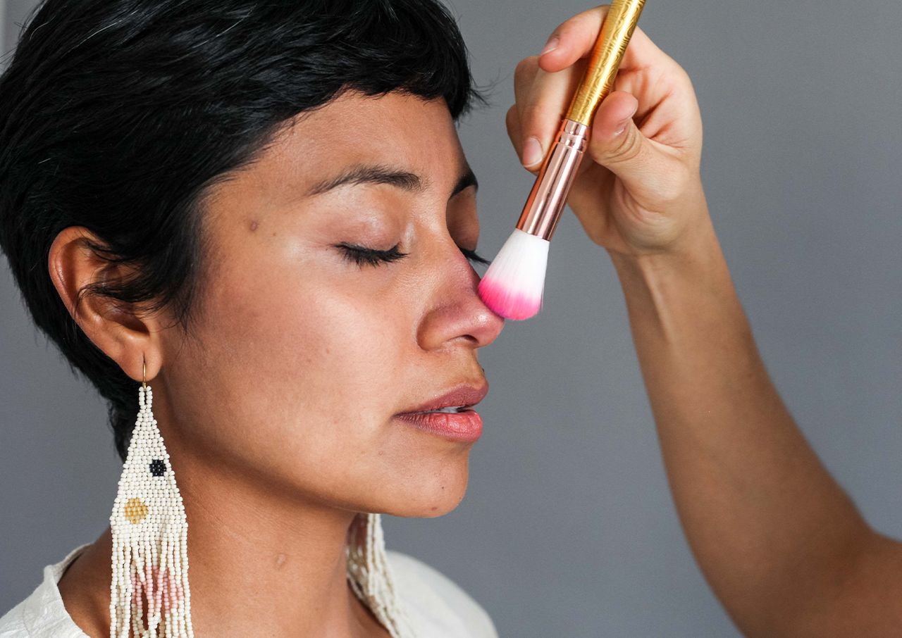 placing-blush-close-nose