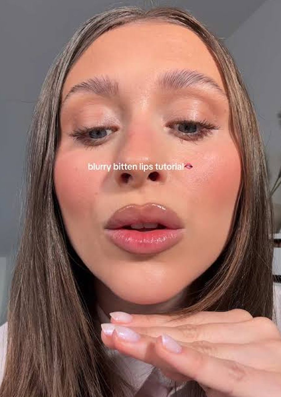 blurred-lips