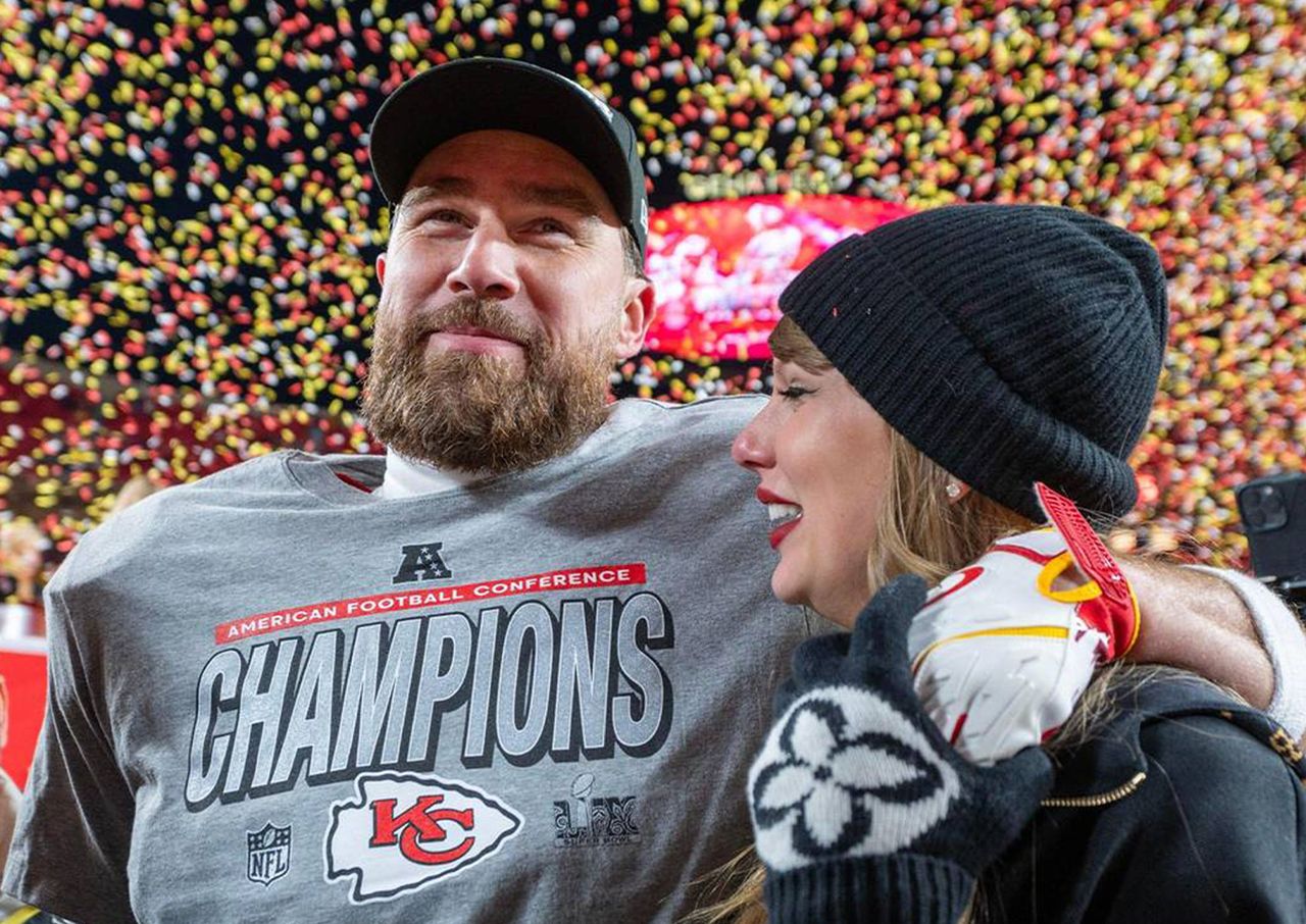 Taylor Swift and Travis Kelce football field