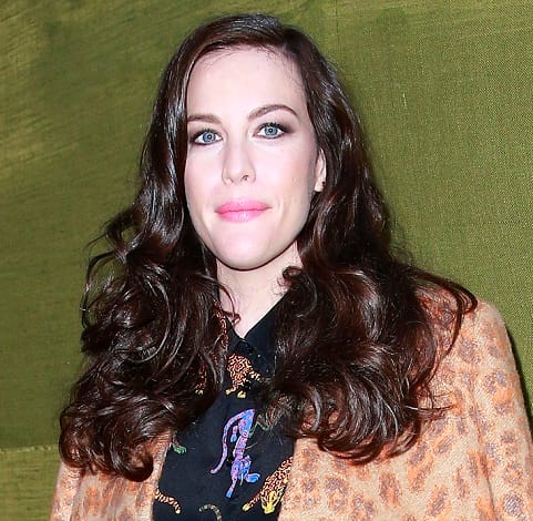 If you have an oblong face like Liv Tyler and Kate Beckinsale...