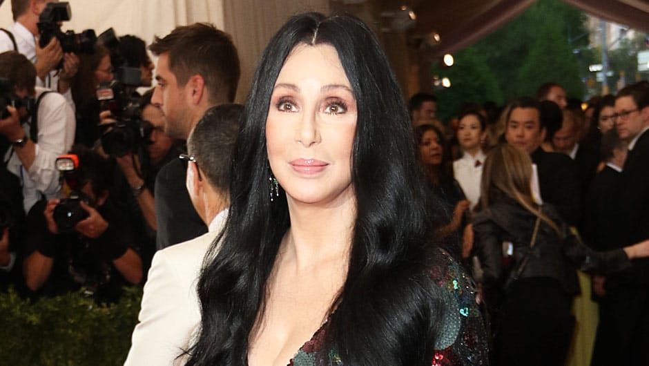 Cher's Twitter feud with Fabletics