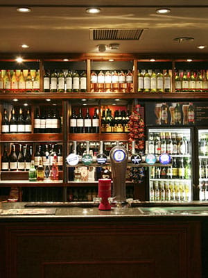 restaurant bar