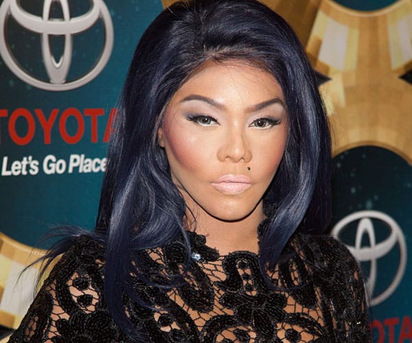 Using too much makeup and contouring your entire face